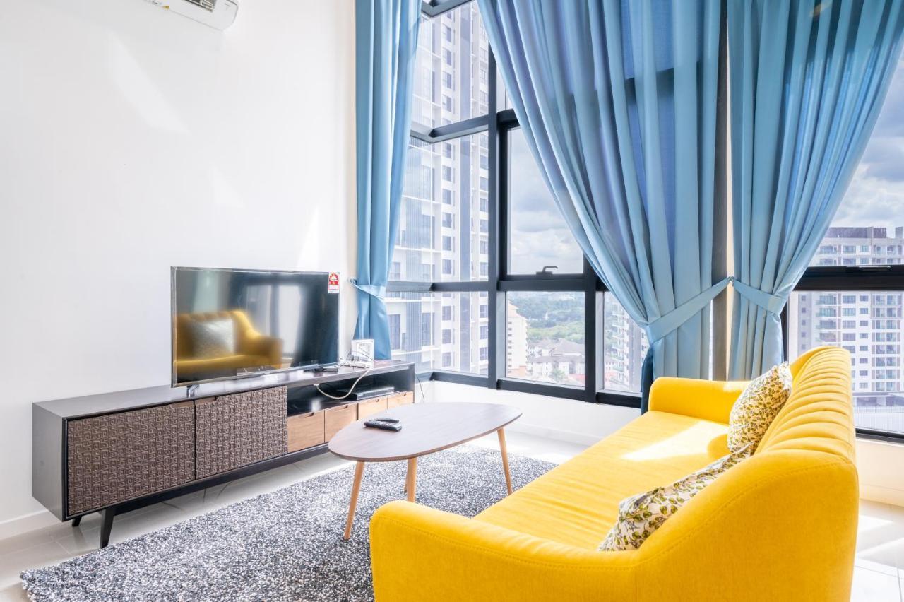 Highpark Suites By Airhost เปอตาลิงจายา ภายนอก รูปภาพ