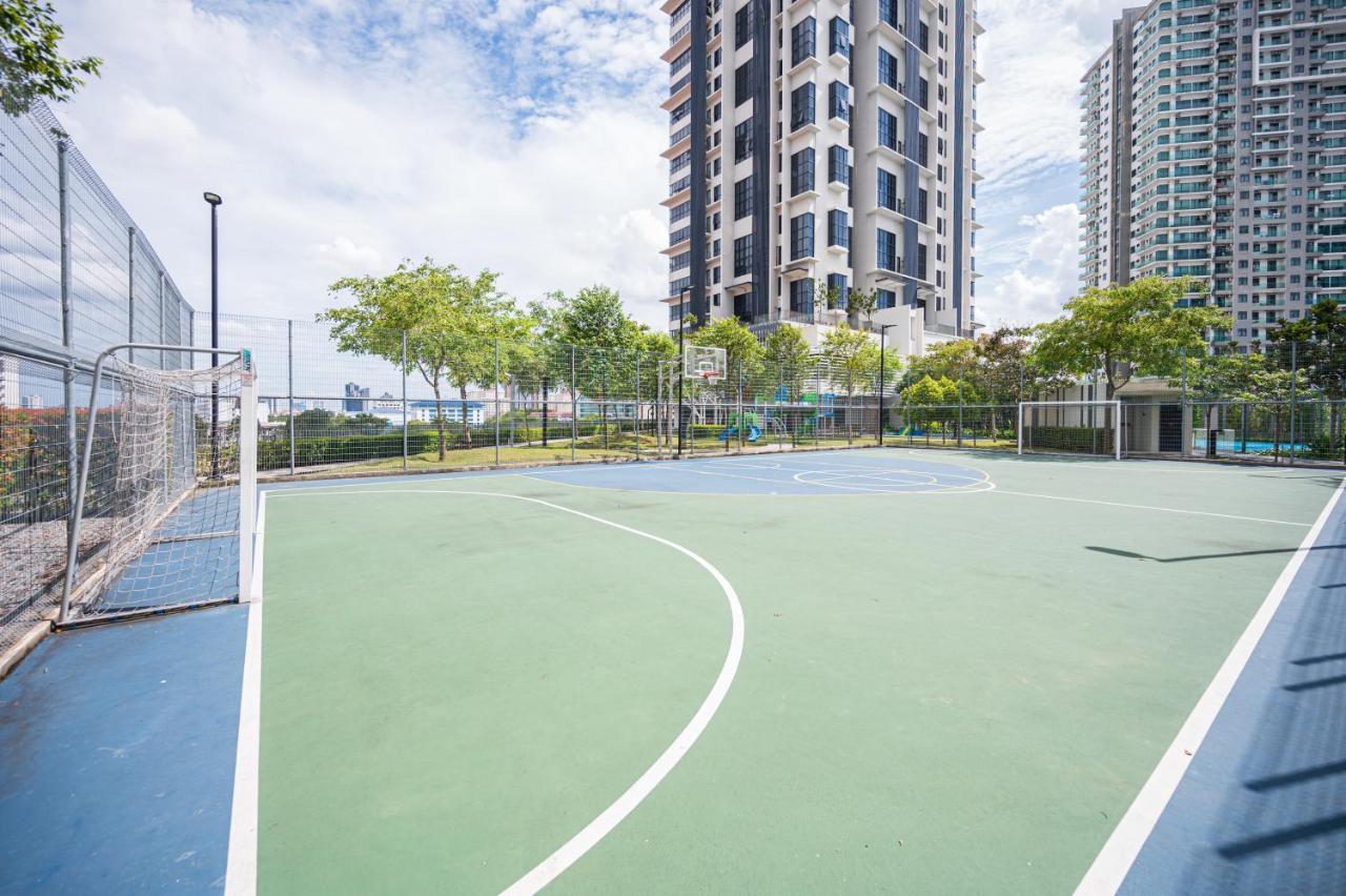 Highpark Suites By Airhost เปอตาลิงจายา ภายนอก รูปภาพ