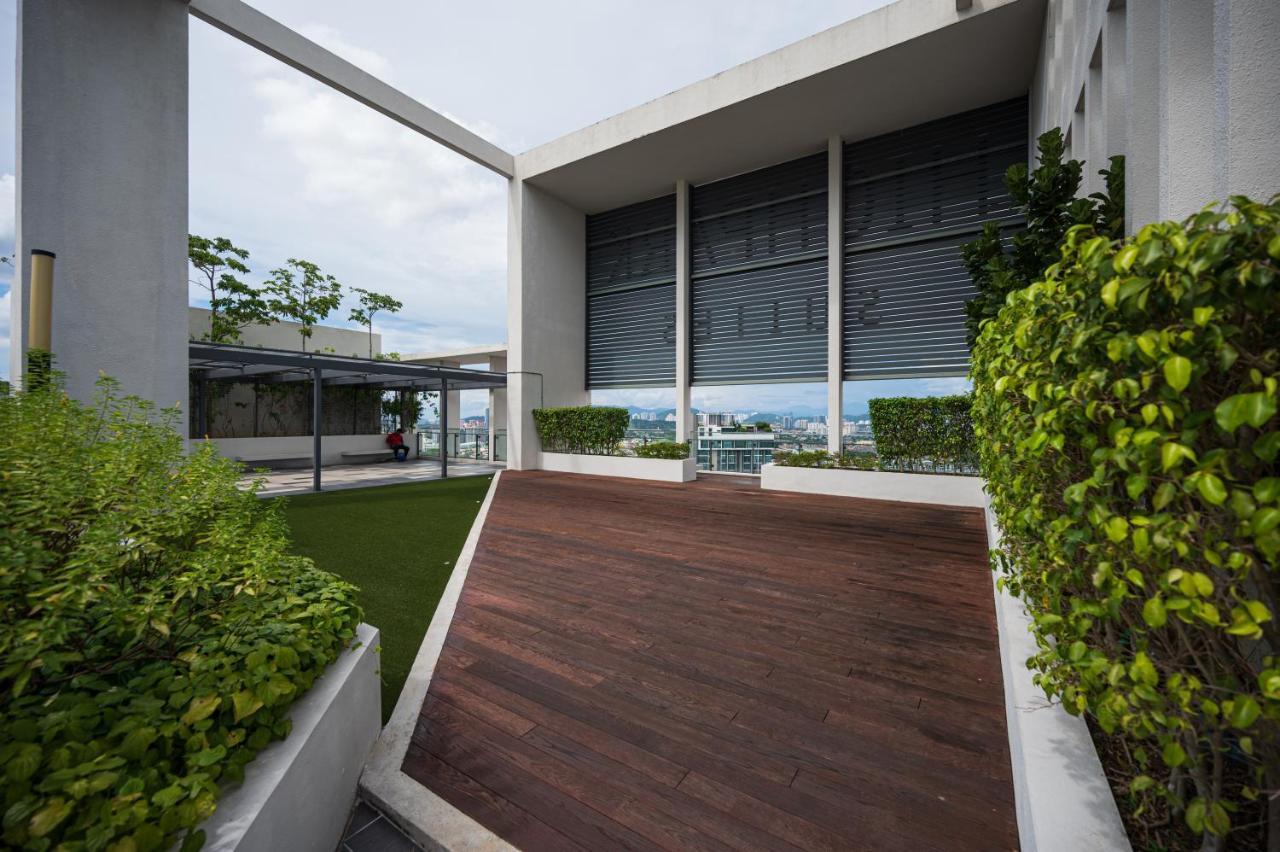 Highpark Suites By Airhost เปอตาลิงจายา ภายนอก รูปภาพ